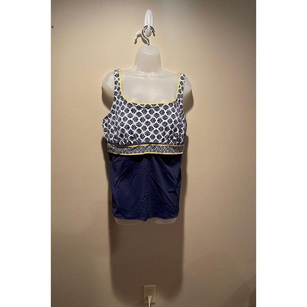 18‎ Lands End Tabkini Top J01 12